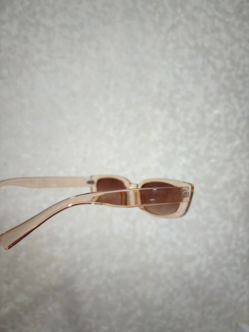 Vintage Fashionable Oval Shade Sunglasses